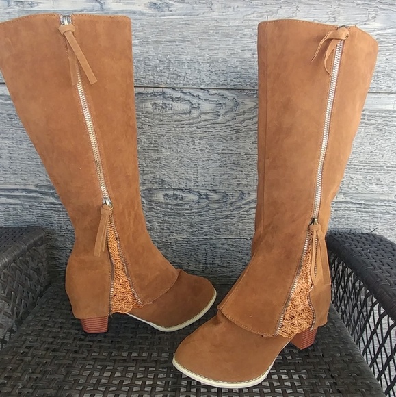 Unknown Shoes - 🍁The perfect fall boot🍁